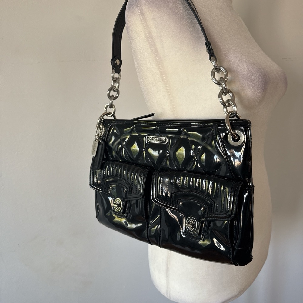 2000s Coach Patent Leather Kiss-lock Purse